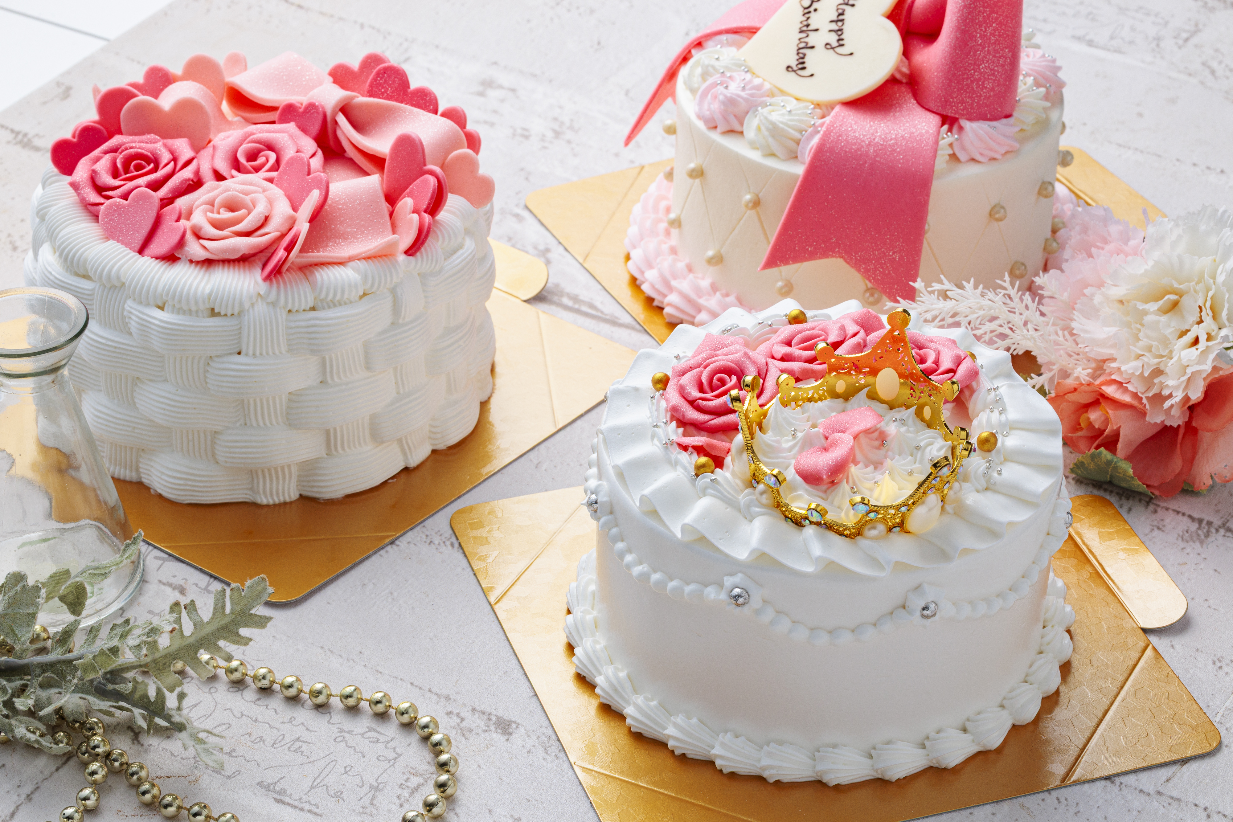 推しカラーへ変更OK!おっきなリボンのケーキ♡